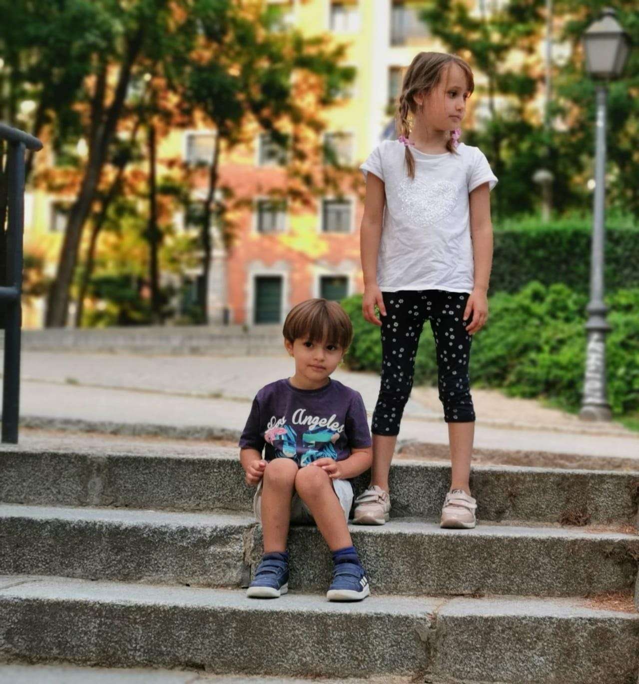 padres autoritarios